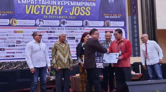 Serikat Media Siber Indonesia (SMSI) Provinsi Nusa Tenggara Timur mengelar diskusi publik refleksi kritis tentang empat tahun kepemimpinan Gubernur Viktor Bungtilu Laiskodat dan Josef A Nae Soi September 2022 lalu. (Foto dok SMSI NTT)