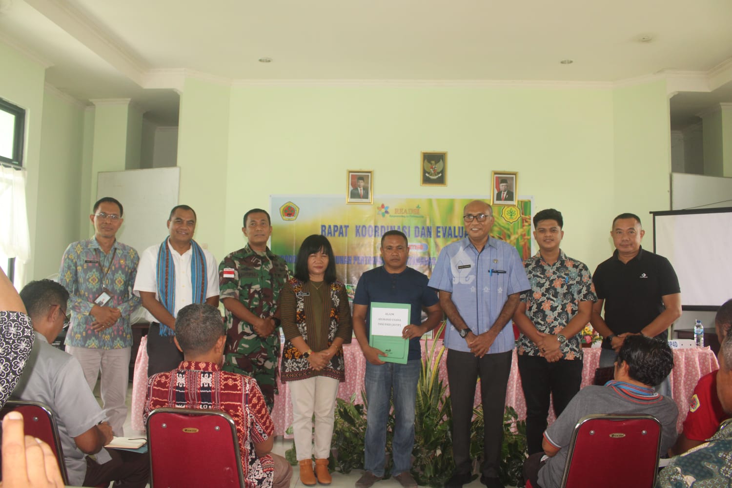 Pemerintah Kabupaten Kupang mengelar rapat kordinasi dan evaluasi program pembangunan pertanian dan ketahanan pangan Kabupaten Kupang tahun 2024. Foto Prokopim Kabupaten Kupang).