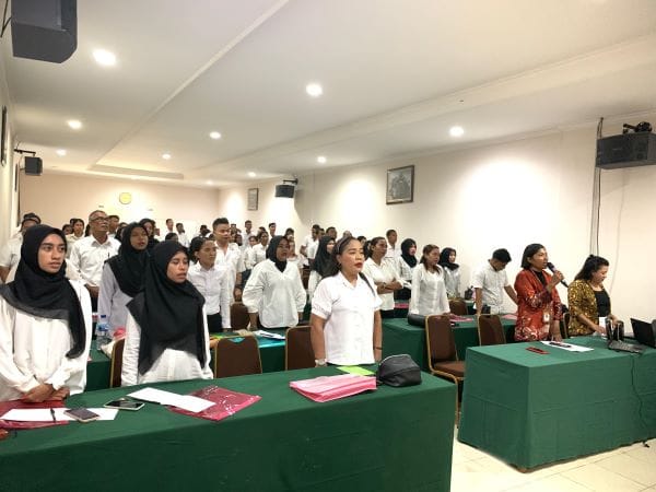 ppk 1 Kelompok Penyelenggara Pemungutan Suara (KPPS) di Kecamatan Kota Lama mengikuti Bimtek pelaksanaan Pemilu 2024 yang berlangsun 27-29 Januari 2024. FOTO - MEDIASI NTT.COM