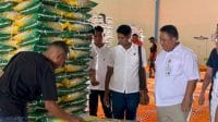 beras 2 Tim Satuan Tugas Pangan (Satgas Pangan) Kepolisian Daerah Nusa Tenggara Timur melakukan inspeksi mendadak ke sejumpah pasar dan gudang milik para distributor sembako yang ada di Kota Kupang guna memastikan ketersediaan bahan pokok bagi kebutuhan warga, Selasa.