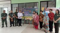 rst belu Rumah Sakit Tentara (RST) Kolonel (Art) Ignatius Sumantri di Atambua Kabupaten Belu Provinsi Nusa Tenggara Timur resmi beroperasi untuk memberikan pelayanan pemeriksaan kesehatan. Foto Prokompim Setda Kabupaten Belu.