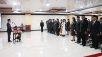 lantik 1 Pj. Gubernur Provinsi Nusa Tenggara Timur Ayodhia Kalake melantik dan kukuhkan 27 orang pejabat pimpinan tinggi pratama lingkup Pemerintah Provinsi NTT, Rabu (27/3) FOTO/HO- Biro Administrasi Pimpinan NTT