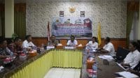 kpk kb Penjabat Bupati Kupang Alexon Lumba menyambut baik terhadap kehadiran tim APIP-APH ke Kabupaten Kupang, Rabu. Foto Prokopim Setda Kabupaten Kupang.