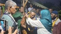 alor 3 Calon Gubernur NTT Simon Petrus Kamlasi melakukan safari politik di Kabupaten Alor pada Rabu (18/9/2024).