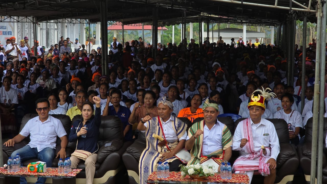 simon Kehadiran Paket SIAGA di Sumba Barat Daya (SBD) pada Jumat, (13/9/2024) dihadiri oleh belasan ribu massa.