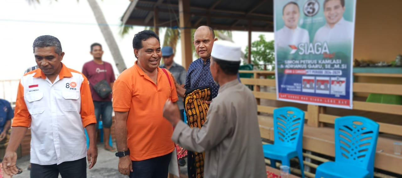 andre 3 Calon Wakil Gubernur NTT nomor urut 3, Andrianus Garu melakukan pertemuan dengan ratusan masyarakat di Kampung Mau Tonggo, Desa Tonggo, pada Rabu (2/10/2024).