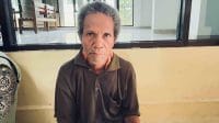 Imanuel Sefi (55), seorang warga asal Kabupaten Kupang,peserta Jaminan Kesehatan Nasional (JKN) melalui segmen Penerima Bantuan Iuran (PBI) yang dibayarkan oleh Pemerintah Kabupaten Kupang