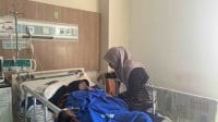 kadija – Khadijah Halim (75), warga Ende Selatan, Kabupaten Ende saat menjalani penggobatan di Kupang.