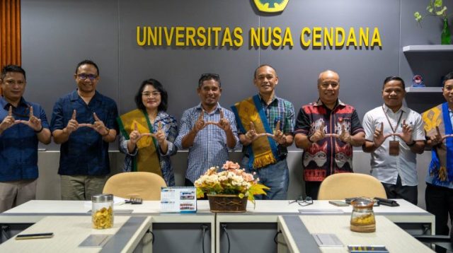 Universitas Nusa Cendana (Undana) akan berkolaborasi dengan dengan Yayasan Maringgi Malala untuk mendirikan institusi pendidikan tinggi berbasis pariwisata di Sumba Barat Daya (SBD), Nusa Tenggara Timur.