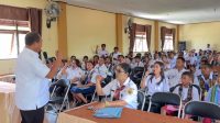 lomba hardiknas Dinas Pendidikan Kabupaten Kupang, Provinsi Nusa Tenggara Timur dalam menyambut Hari Pendidikan Nasional 2026 melakukan kampanye dan sosialisasi pencegahan kekerasan, perundungan, serta program sekolah sehat bagi jenjang SD dan SMP.
